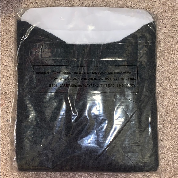 Cashmere Sweater - Picture 5 of 5